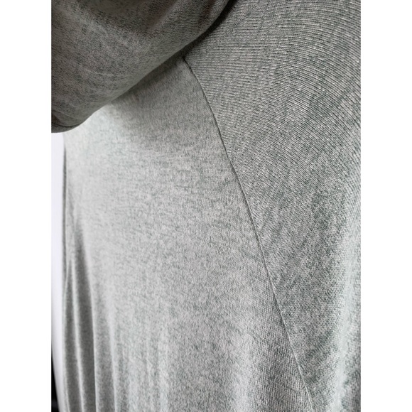 Small, Roxy, NWOT sage green and white Like A Dream super soft zip up hoodie - Picture 8 of 11